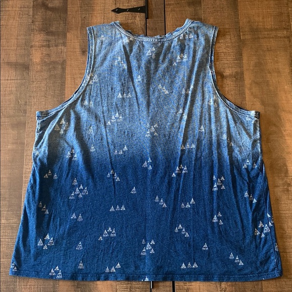 Ariat Blue Sleeveless Tank Top - Picture 2 of 5